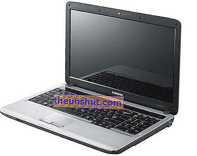 Samsung RV510, kompletný a cenovo dostupný 15-palcový notebook 1