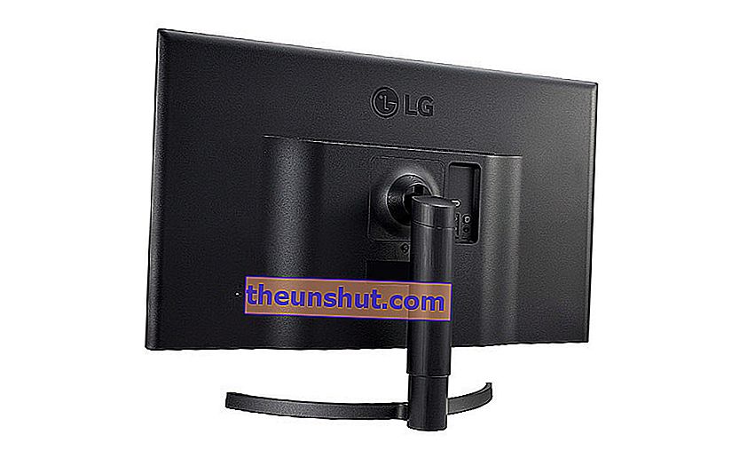 oficiálny zadný 4K monitor LG 32UK550-B