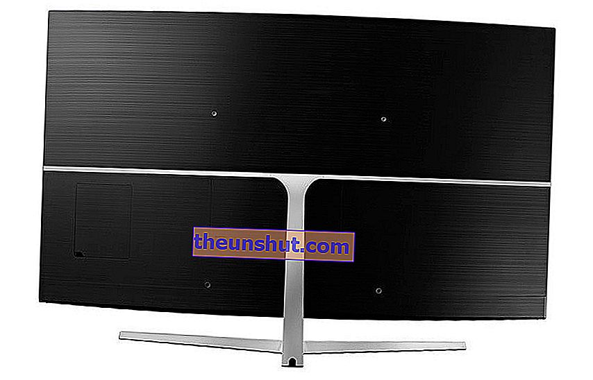 5 zakrivených televízorov Samsung UHD, ktoré si môžete kúpiť za menej ako 1 000 eur vzadu MU9005
