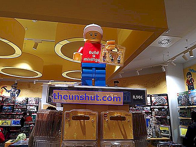 lego store madrid създайте вашите минифигурки