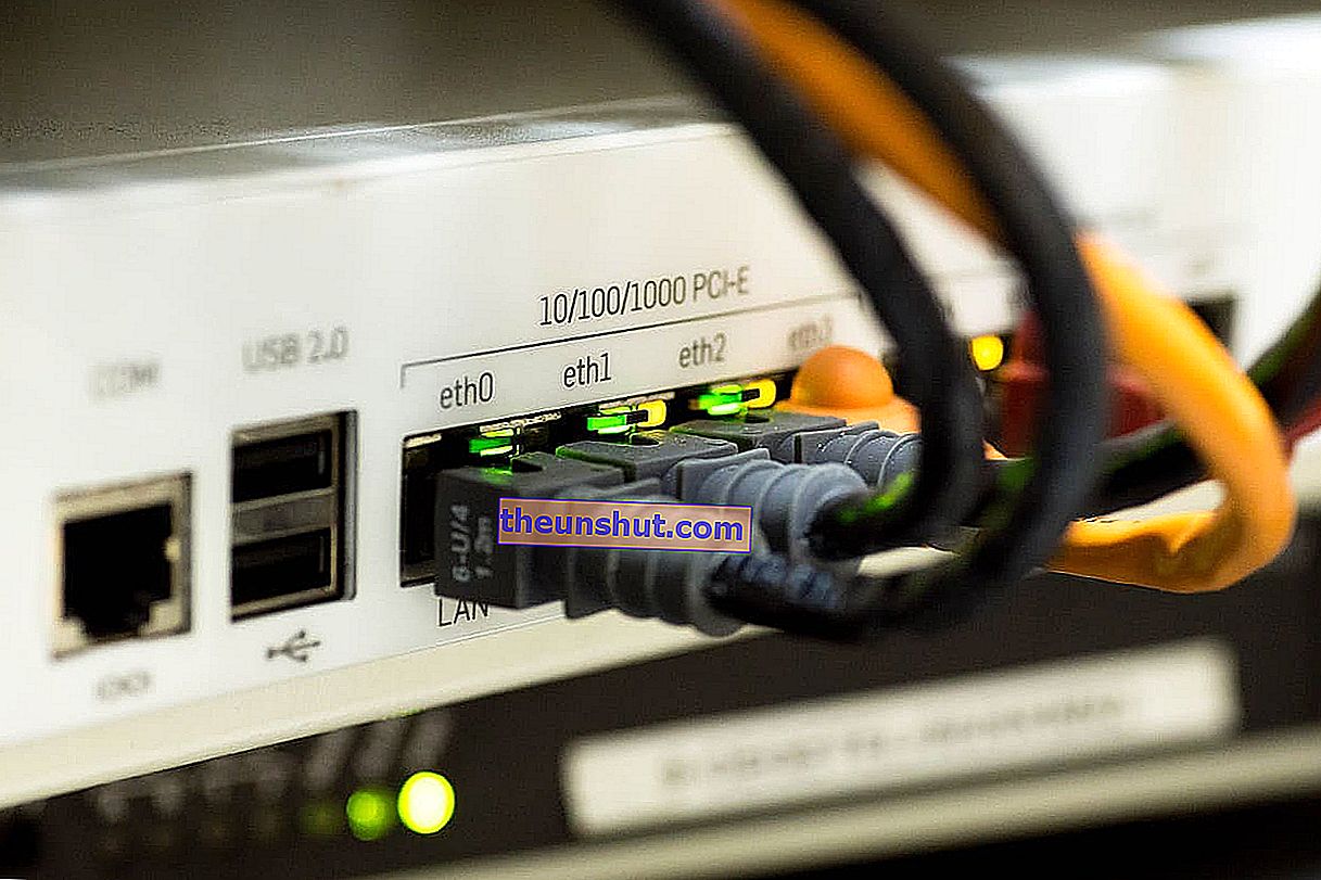 гігабітний кабель Ethernet