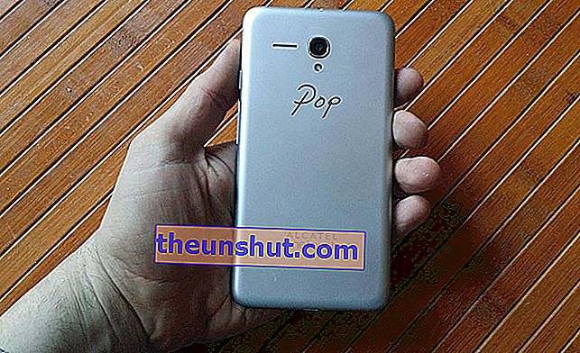 Alcatel OneTouch Pop 3 5,5 tommer