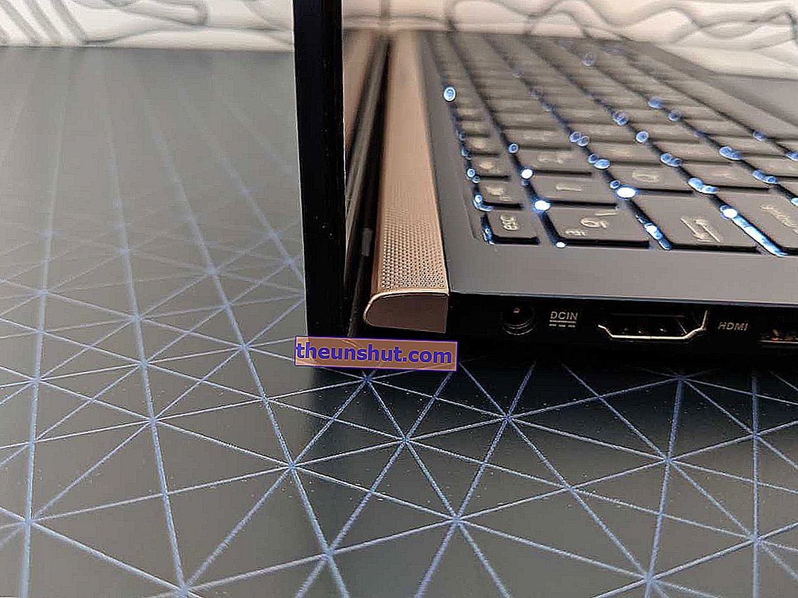 Asus ZenBook 14 UX433;  pregled moderne i kompaktne bilježnice