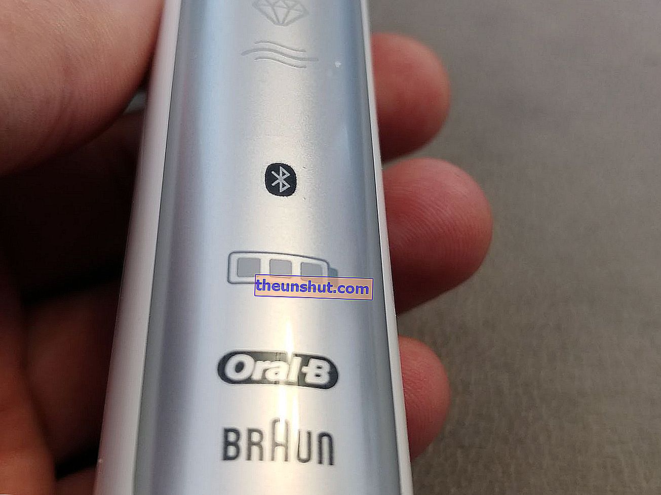 Oral-B Genius 8000N, elektrisk tandbørste test 1