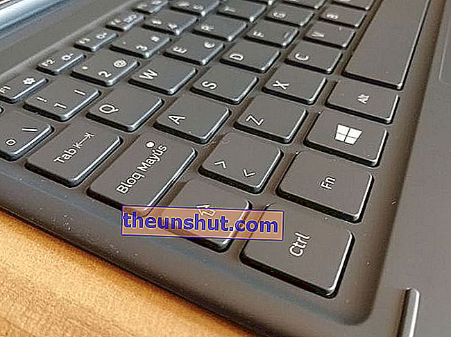 Samsung Galaxy Book 12 tastatur