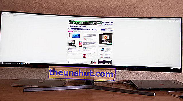 Samsung C49HG90, vi testede denne QLED-skærm i ultrabredt format