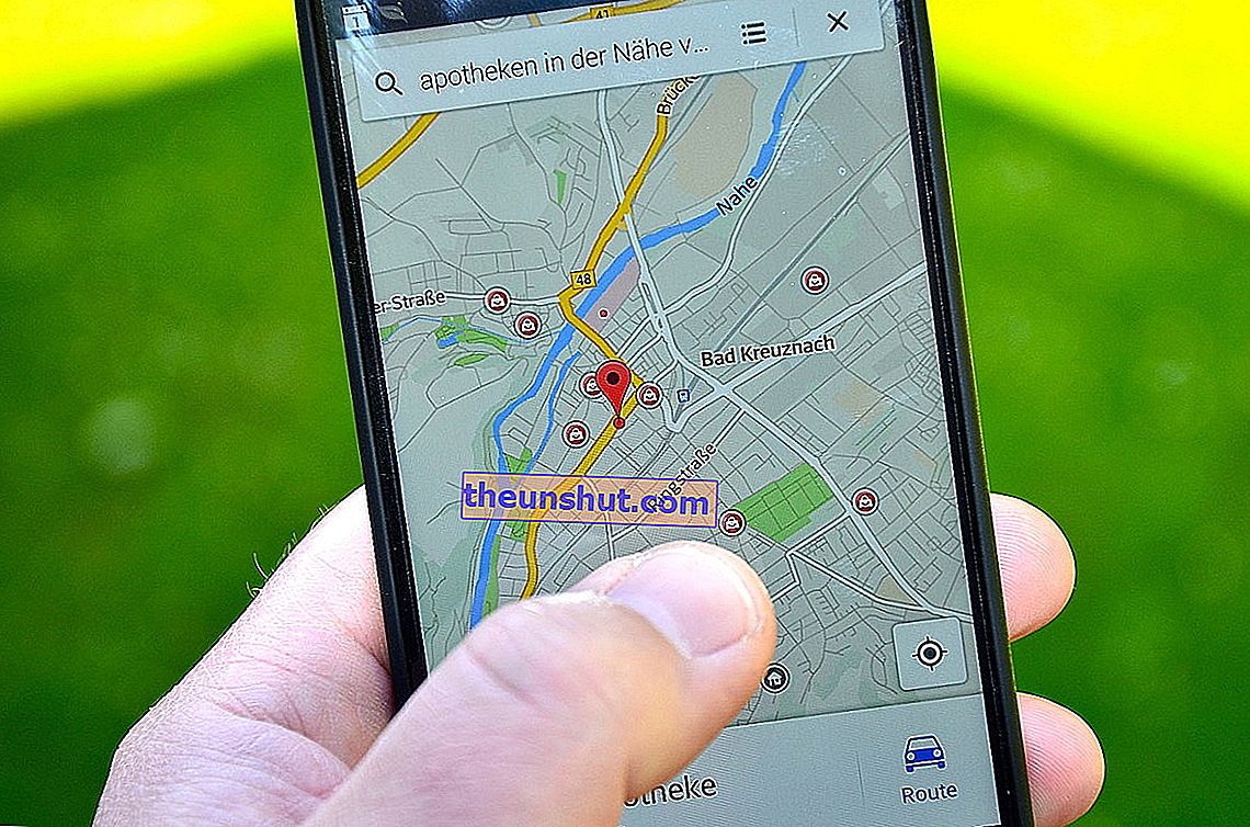 Come segnalare un bug o un falso stabilimento su Google Maps