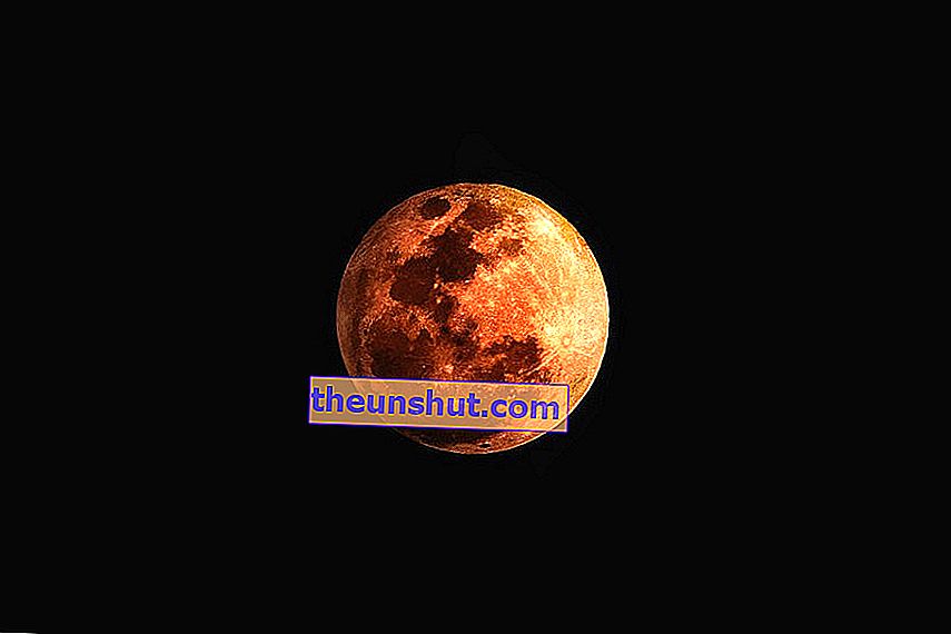 5 consigli per fotografare la Luna Rossa o Sanguinaria del 2019