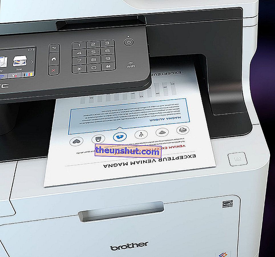 Brother MFC-L8690CDW papir output