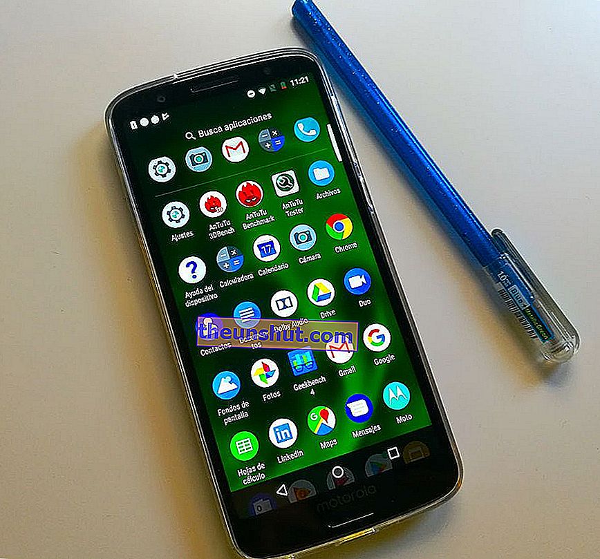 Motorola Moto G6-skjerm