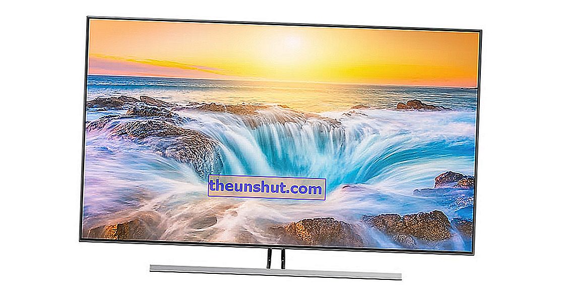 Samsung QLED Q85R, TV med Quantum 4K-processor og HDR 1500
