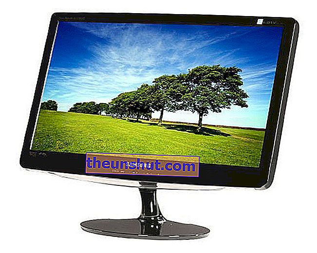 Samsung SyncMaster B2230HD, 22-tommer skærm og TV 1